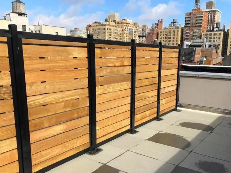 Horizontal Slat Wood Fence Style